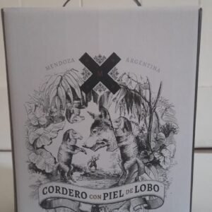 CORDERO con PIEL de LOBO